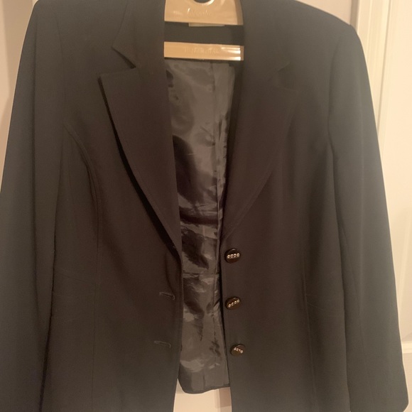 Black blazer fully lined - Picture 1 of 4